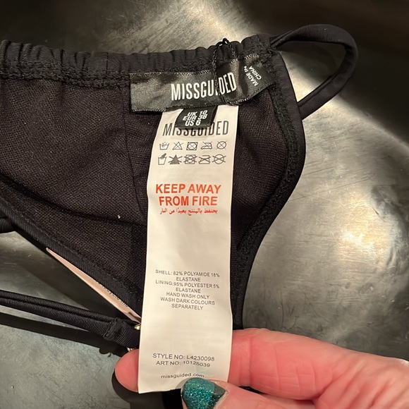 NWT Black & Gold Chain String Bikini Top - Picture 7 of 8